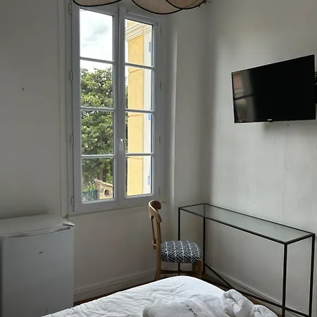 Escale Au Soleil Et